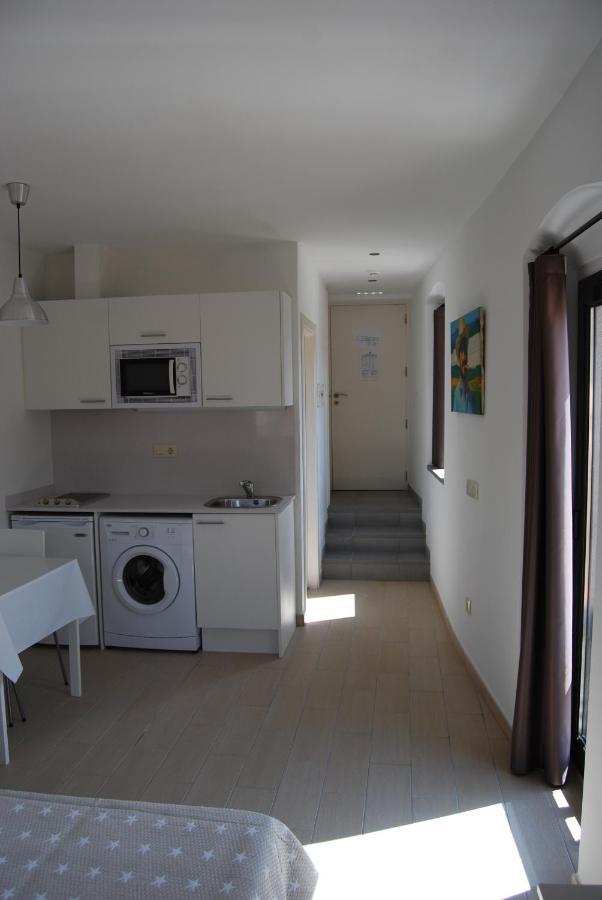 Apartaments Fonda Comerc Torroella de Montgrí Esterno foto